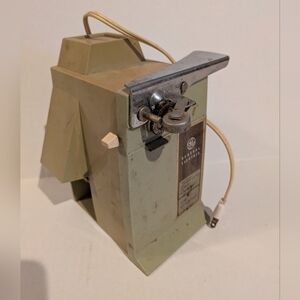 Vintage GE General Electric Can Opener and Ice crusher